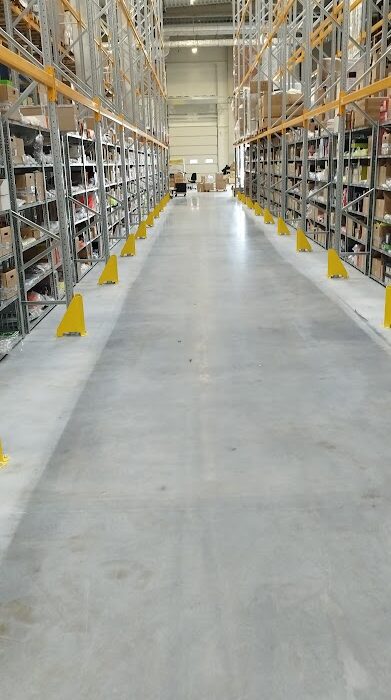 Czyszczenie i impregnacja posadzek betonowych